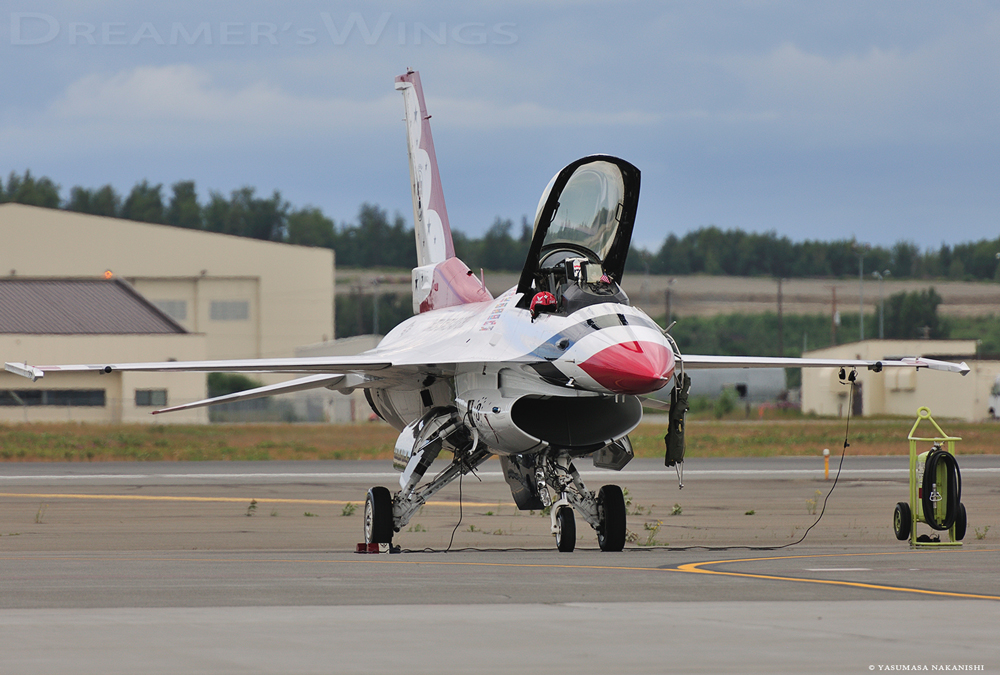 Thunderbirds - Lockheed Martin F-16C Fighting Falcon